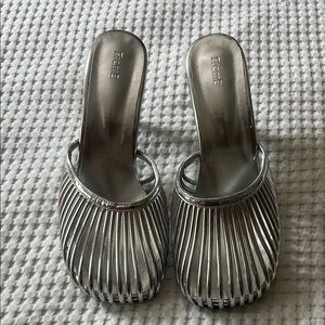 FIONI Clothing Silver Mules with Pleated Design